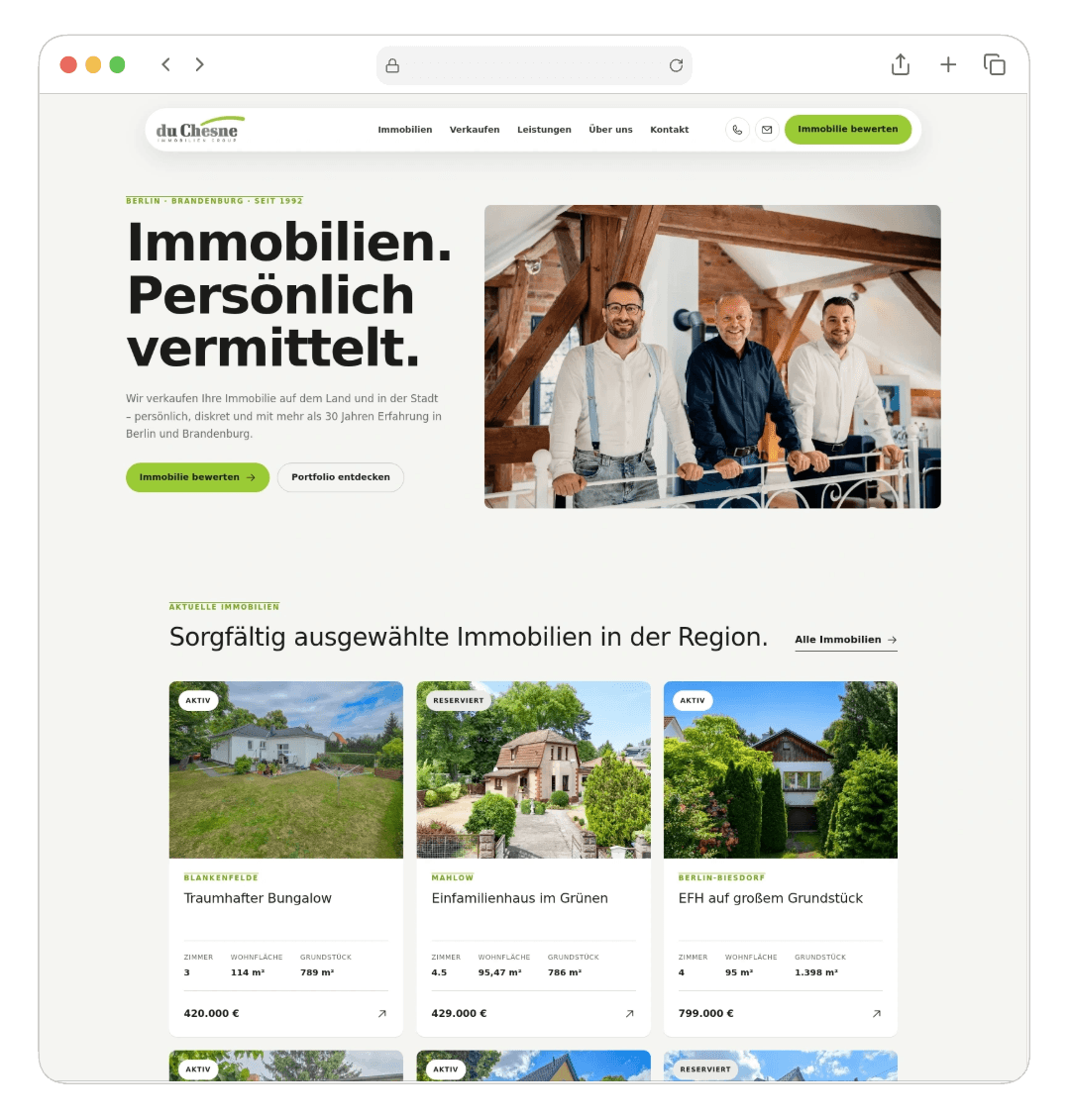 Vollständige Website-Ansicht von du Chesne Immobilien in einem Browser-Mockup
